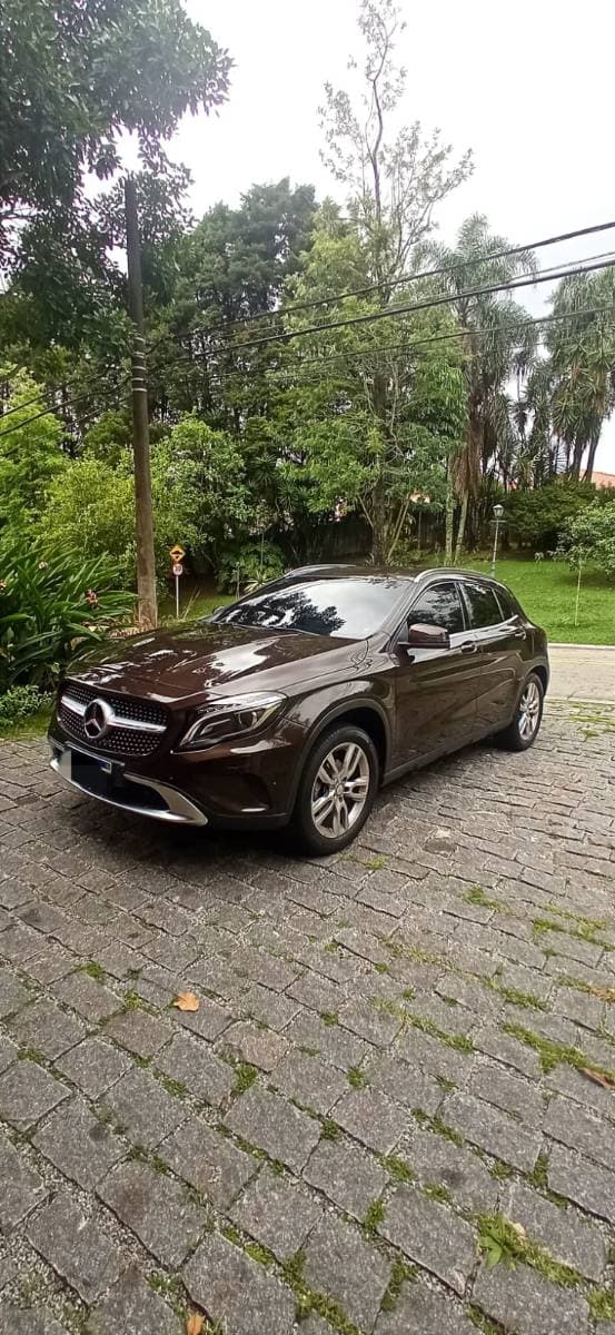 MERCEDES-BENZ GLA 200 ADVANCE 1.6 TB 4P